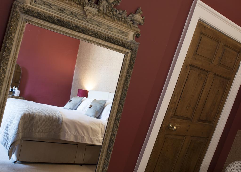ミドルハム The Priory Bed & Breakfast エクステリア 写真