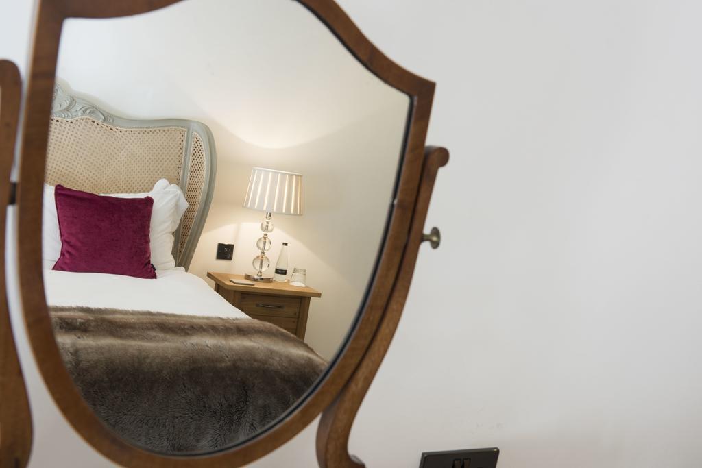 ミドルハム The Priory Bed & Breakfast エクステリア 写真